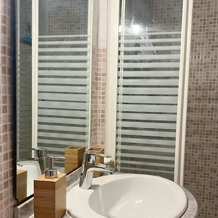 Charming T2 In The Heart Of The
